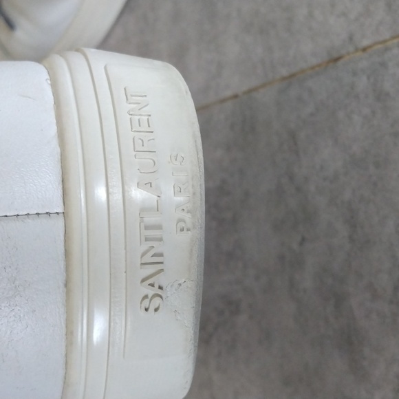 SAINT LAURENT - Picture 6 of 15